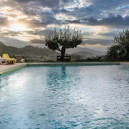 Casale E Relais 4* Motta Camastra