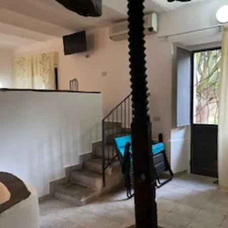 Hotel Casale E Relais Motta Camastra