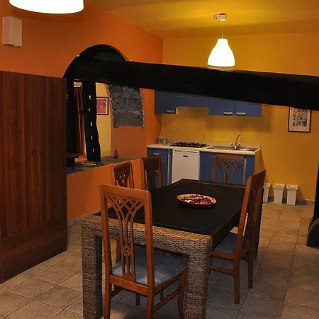 Hotel Casale E Relais Motta Camastra