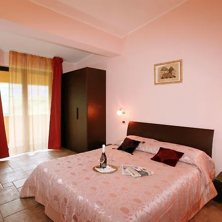 Casale E Relais 4*