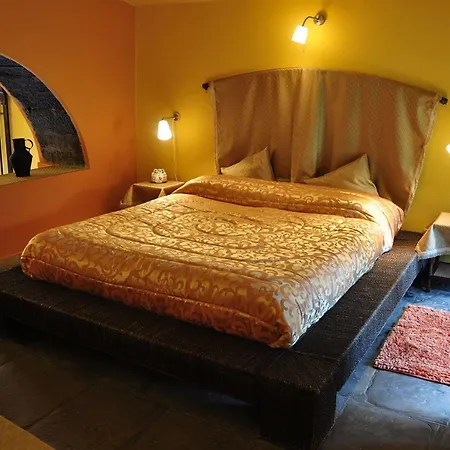 Casale E Relais 4* Motta Camastra