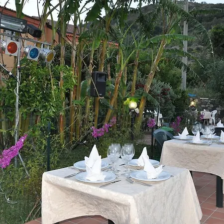 Casale E Relais 4*
