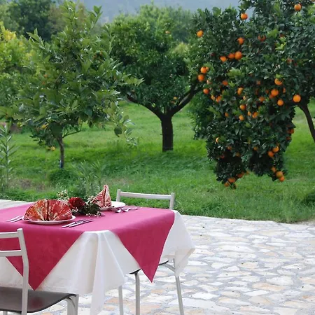 Casale E Relais Hotel 4*