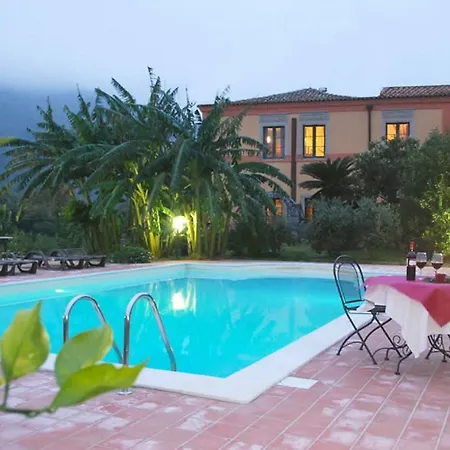 Casale E Relais Hotel Motta Camastra