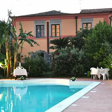 Casale E Relais